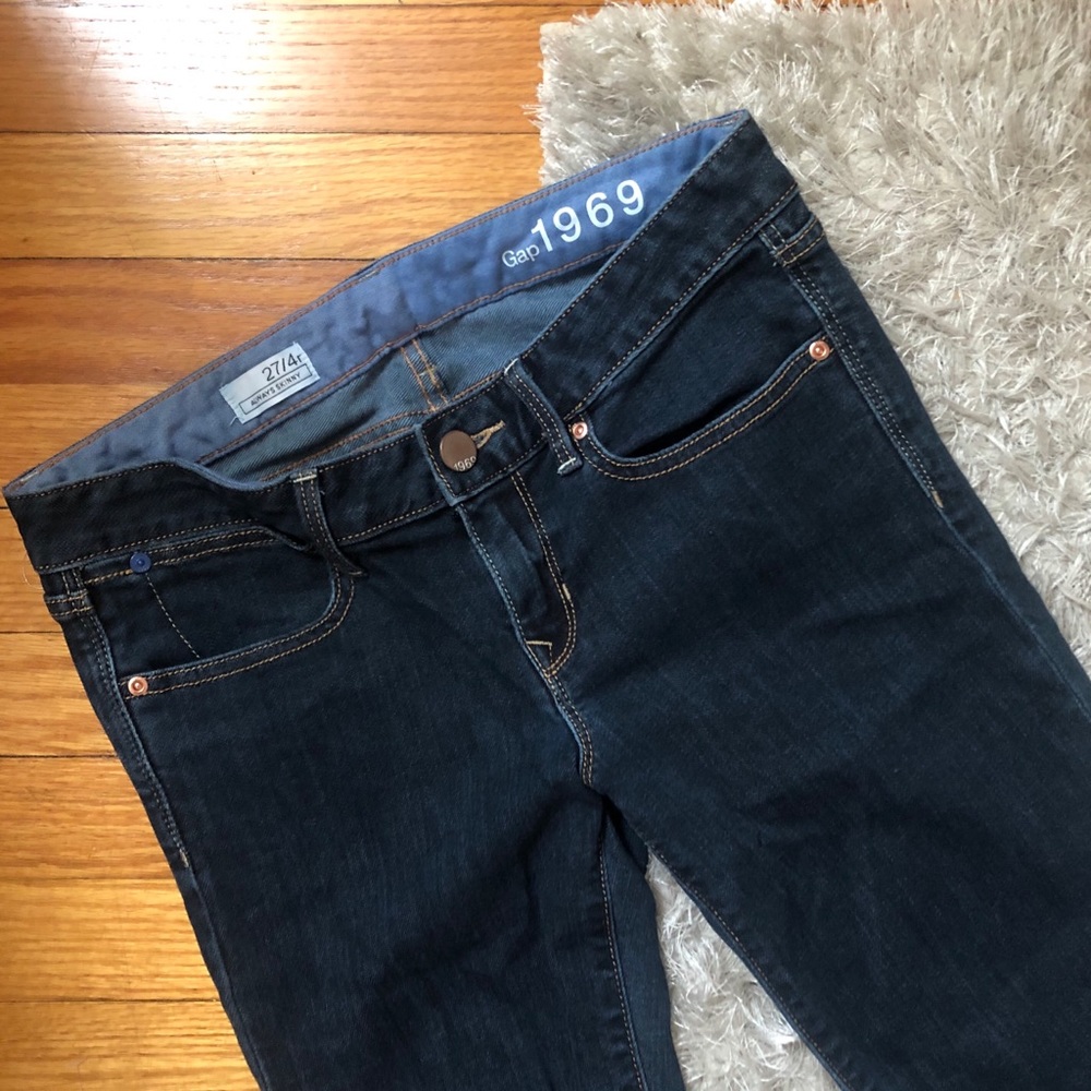 GAP Dark Wash Skinny Jeans